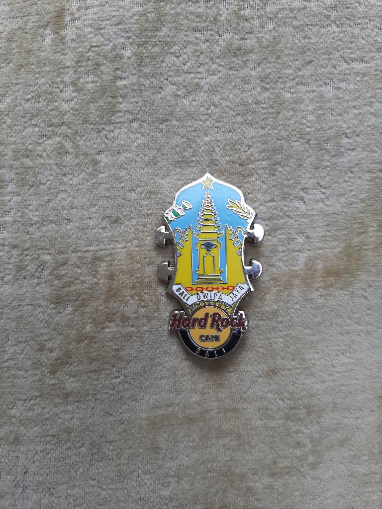Hard Rock cafe pin Bali, Ophalen of Verzenden, Zo goed als nieuw, Overige onderwerpen, Speldje of Pin