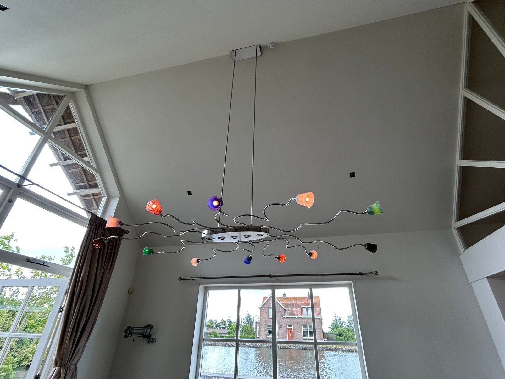 Design kroonluchter met gekleurd glas – 12 lichtpunten, Ophalen, Gebruikt, Glas, Modern design met murano