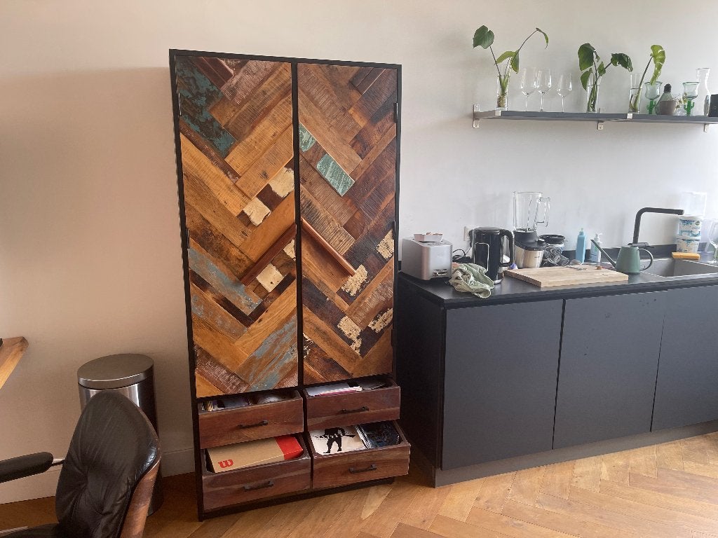kast  kabinetkast visgraat, Ophalen, Met deur(en), Daanhout, 50 tot 100 cm