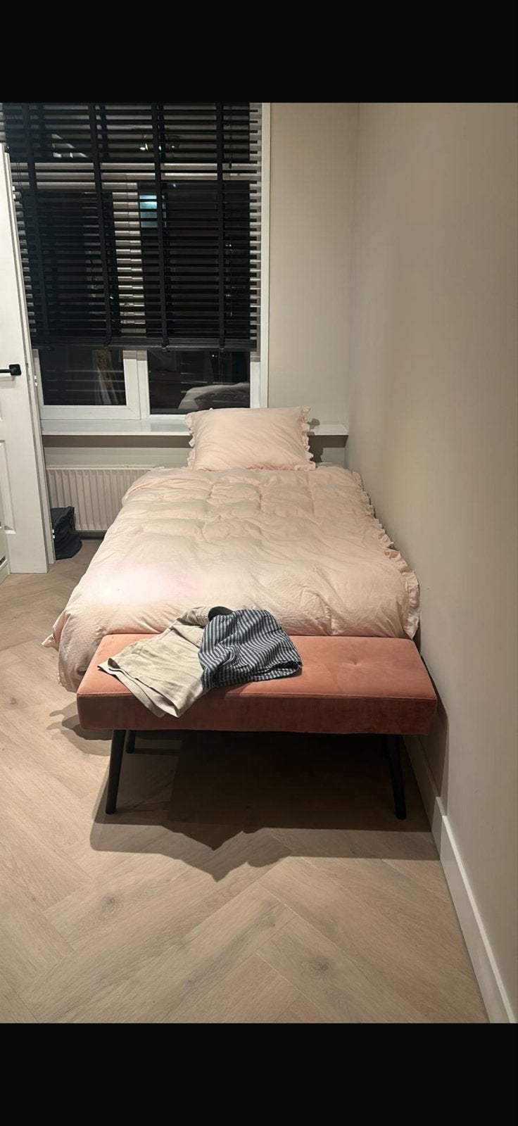 Gratis 1,5-persoons boxspring in nette staat, Ophalen, Gebruikt, Twijfelaar