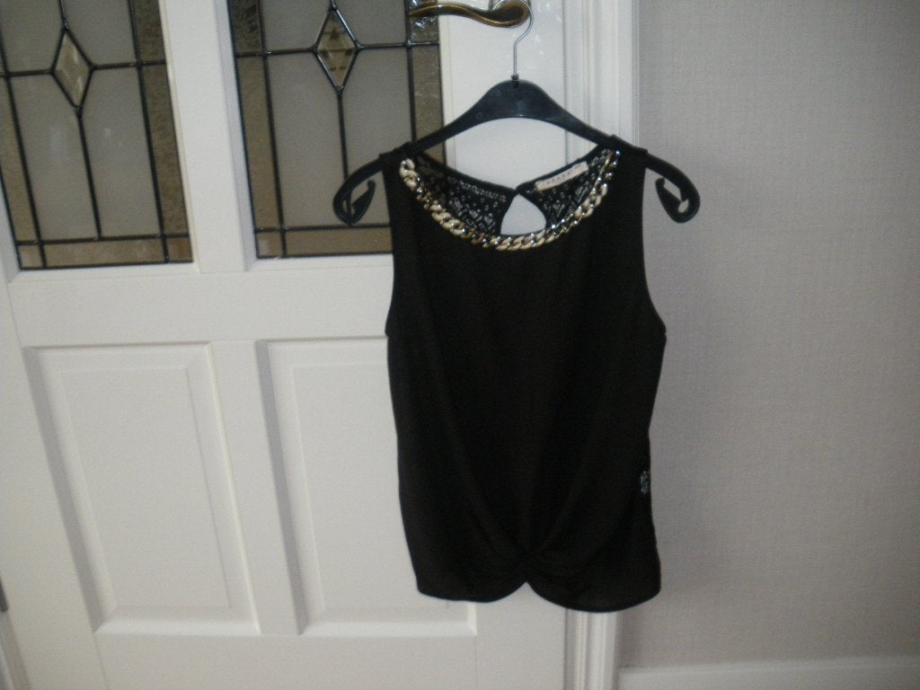 nieuw mooi zwart zomer topje met kant en ketting azara 40, Kleding | Dames, Maat 38/40 (M), Zwart, Nieuw, Ophalen of Verzenden