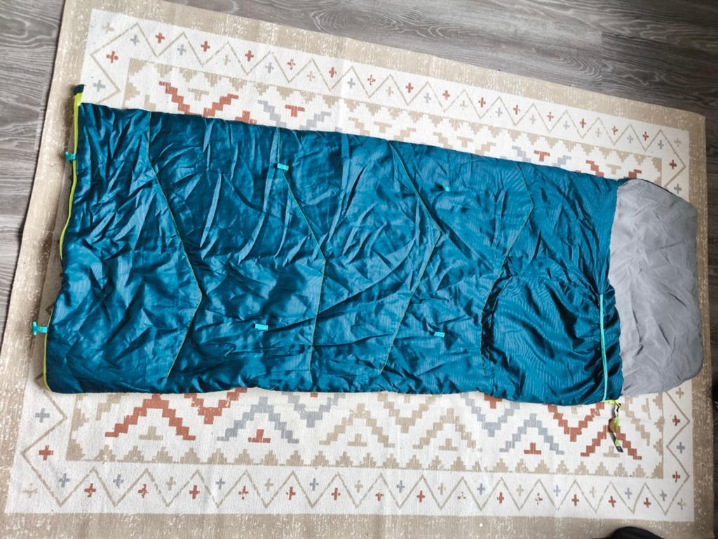 Decathlon 2x Quechua MH100 Junior Kinderslaapzak 10, Caravans en Kamperen, Slaapzakken, Ophalen of Verzenden, Zo goed als nieuw