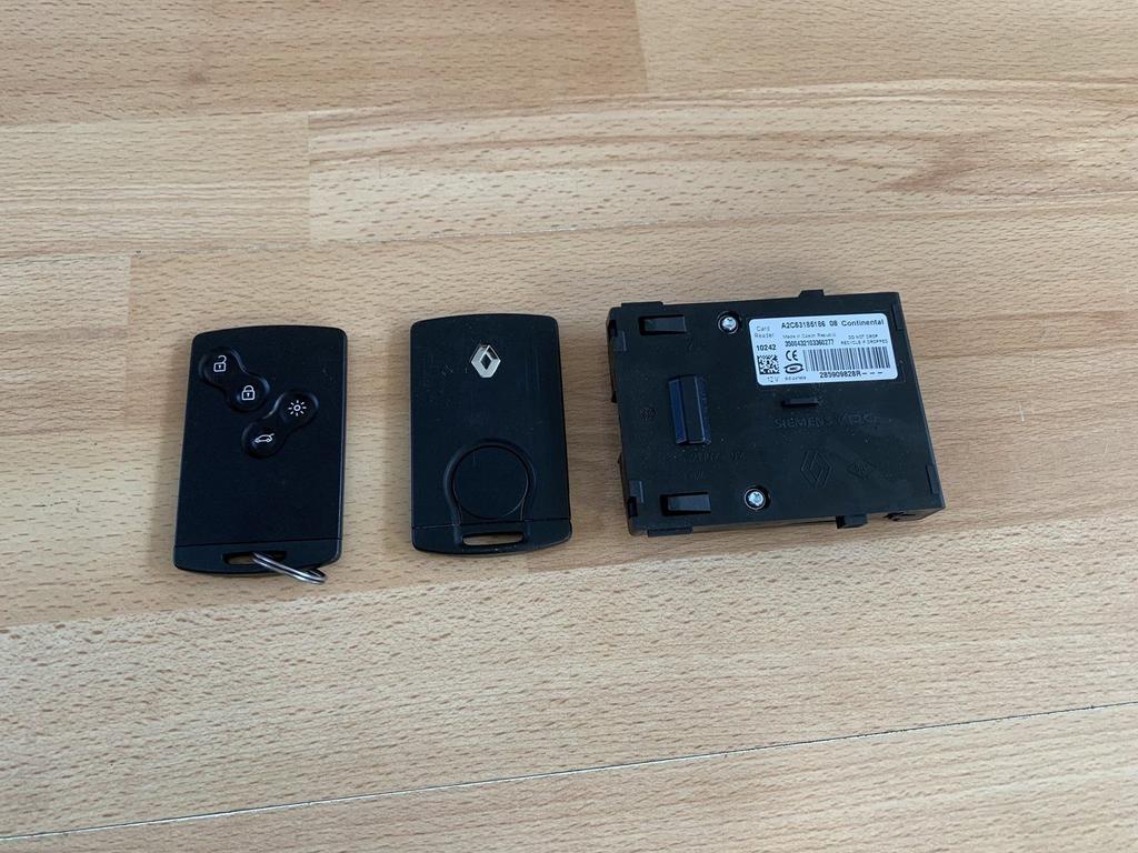 kaartlezer met sleutel renault megane / scenic / laguna III, Gebruikt, -, Renault, -