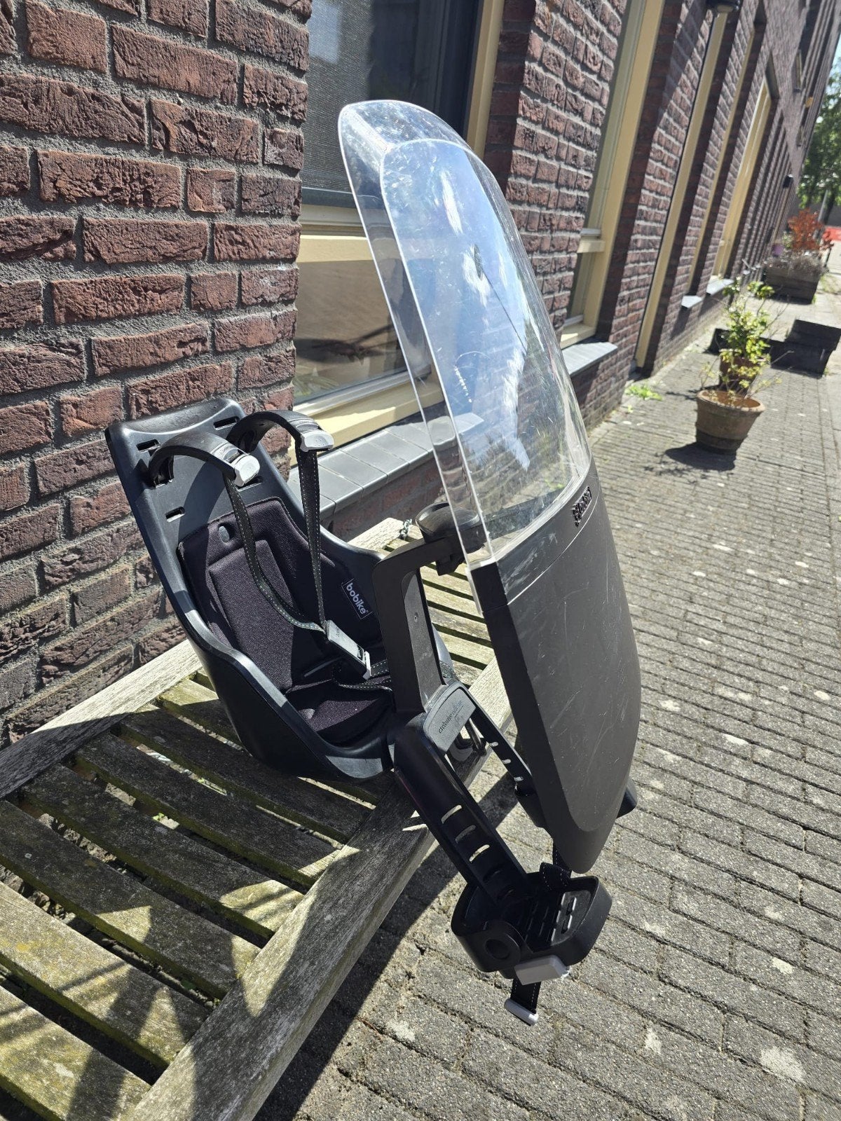 Bobike Exclusive Mini fietszitje met windscherm, Ophalen, Bobike, Gebruikt, Voetsteuntjes