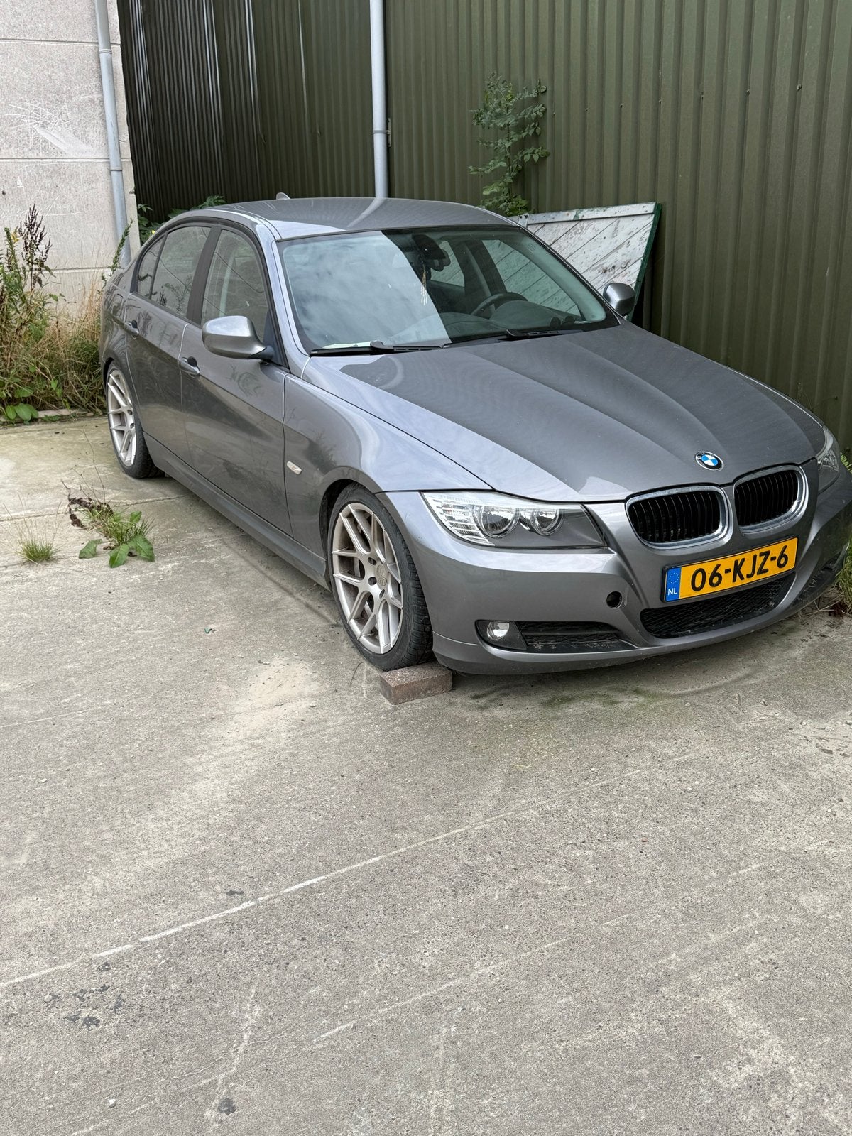 BMW 3-serie E90/E91 met motorschade (cilinder 2), Ophalen, Gebruikt, BMW