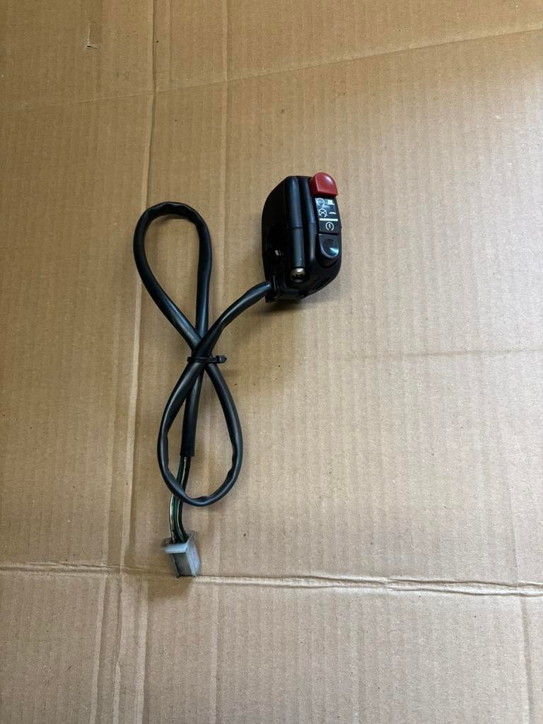 Rechterschakelaar motorfiets Yamaha tzr 50/mbk x-power 50, Ophalen of Verzenden, Zo goed als nieuw