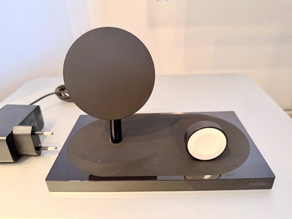 Belkin Boost Charge 3-in-1 Wireless Charger Special Edition, Gebruikt, Draadloze oplader, Ophalen of Verzenden, Apple