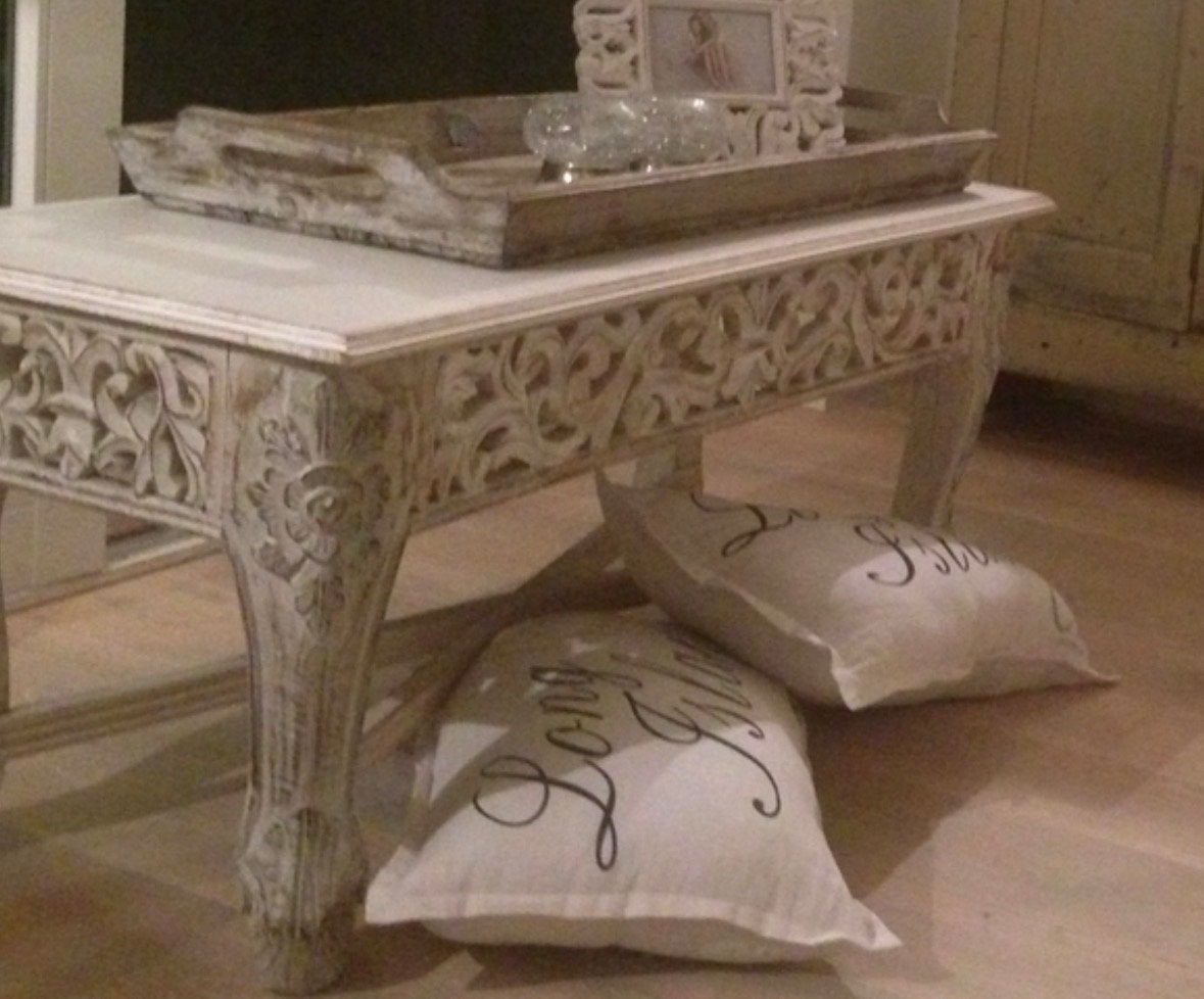 Witte salontafel met sierlijk houtsnijwerk, Huis en Inrichting, Tafels | Salontafels, Ophalen, Gebruikt, 100 tot 150 cm, 50 tot 100 cm