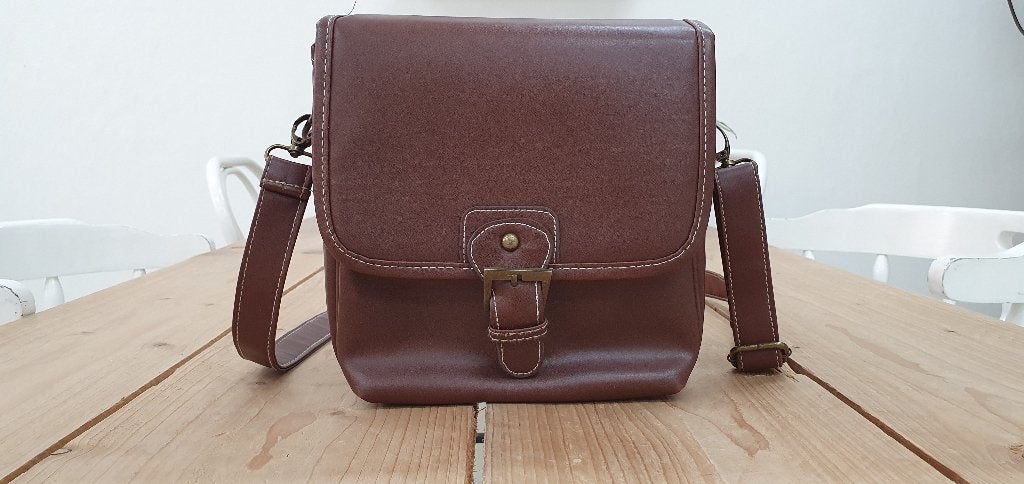 Fototas / cameratas - (nep) leren bruine camera tas vintage, Overige merken, Schouderband, Nvt, Schoudertas