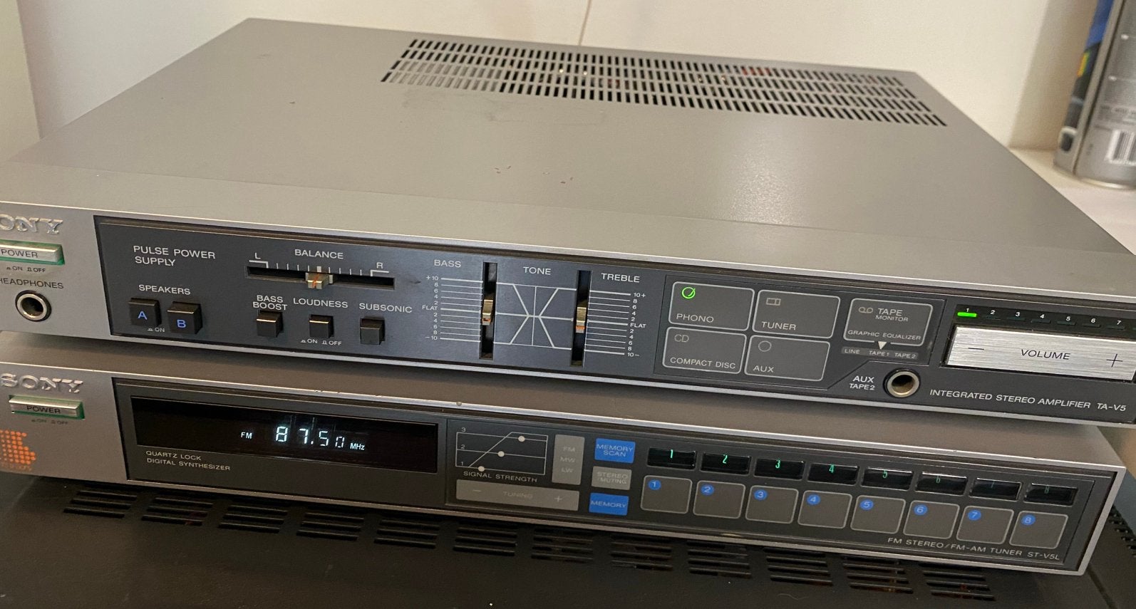Sony midi versterker en bijpassende tuner. Goed en klein!!, Audio, Tv en Foto, Ophalen of Verzenden, Zo goed als nieuw, Minder dan 60 watt