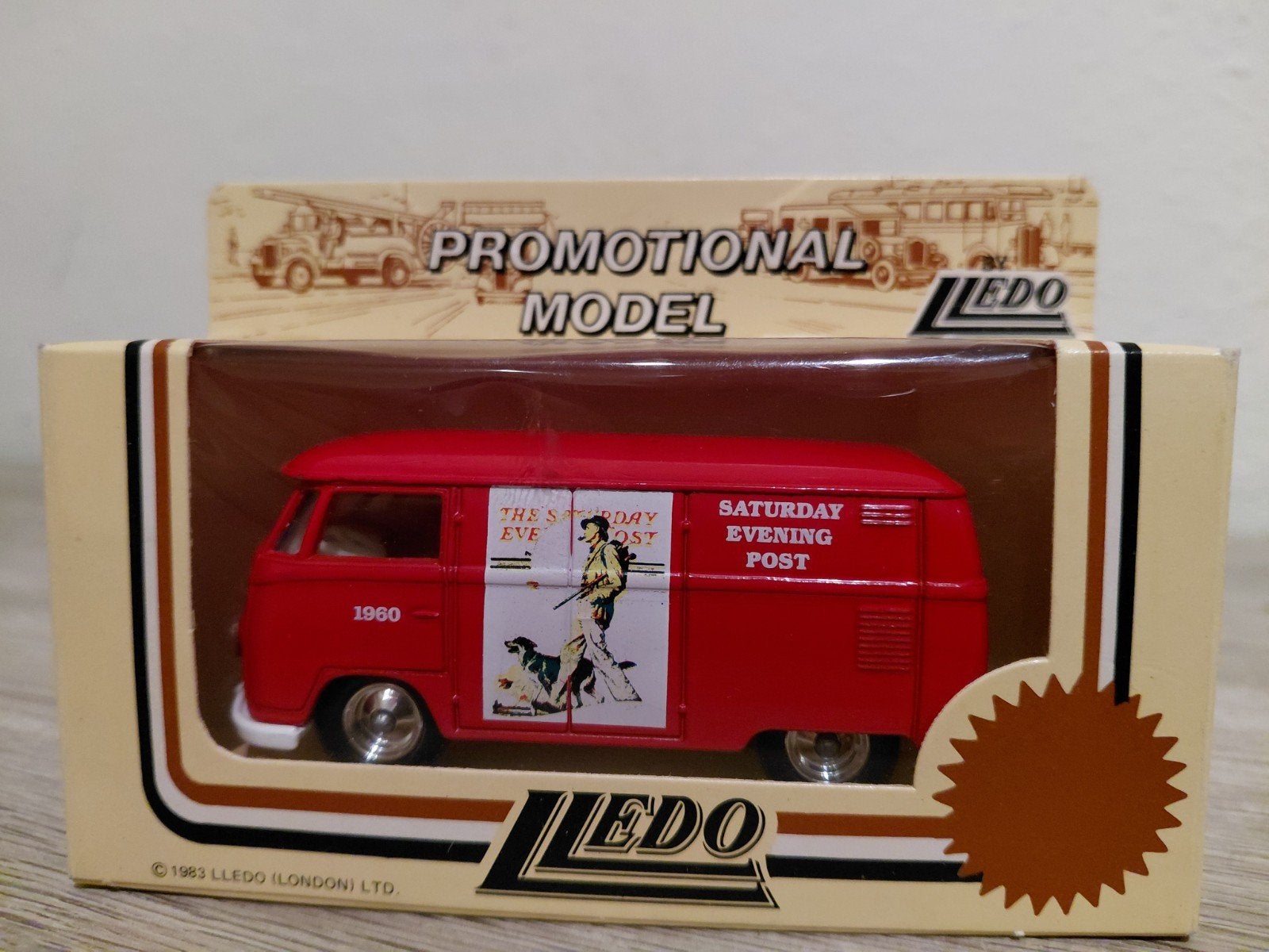 'Saturday Evening Post' VW Kombi Van, Overige merken, Verzenden, Nieuw, Groter dan 1:32