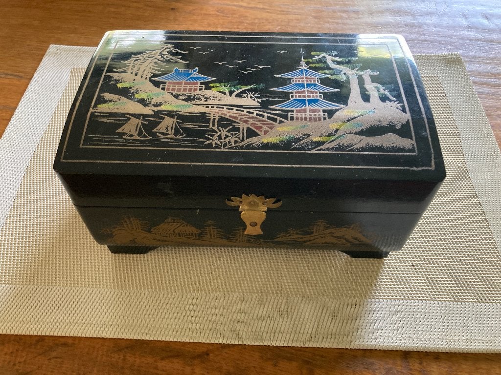 Vintage Japanse Muziekdoos met Danseres en Oosters Decor, Ophalen of Verzenden