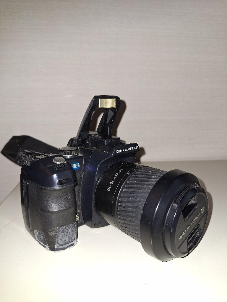 Konica Minolta Dynax 5D digitale camera, Ophalen, Gebruikt, Spiegelreflex, Konica