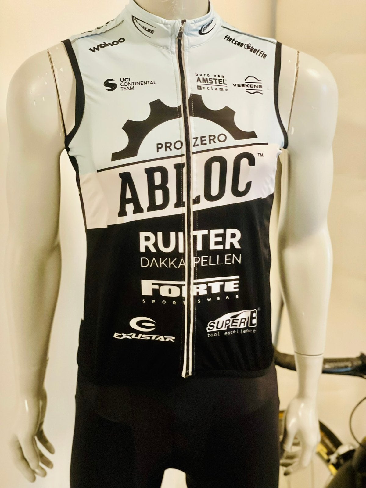 Wielrenkleding wielrenjasje windvest windvanger maat S Forte, Fietsen en Brommers, Fietsaccessoires | Fietskleding, Dames, Ophalen of Verzenden