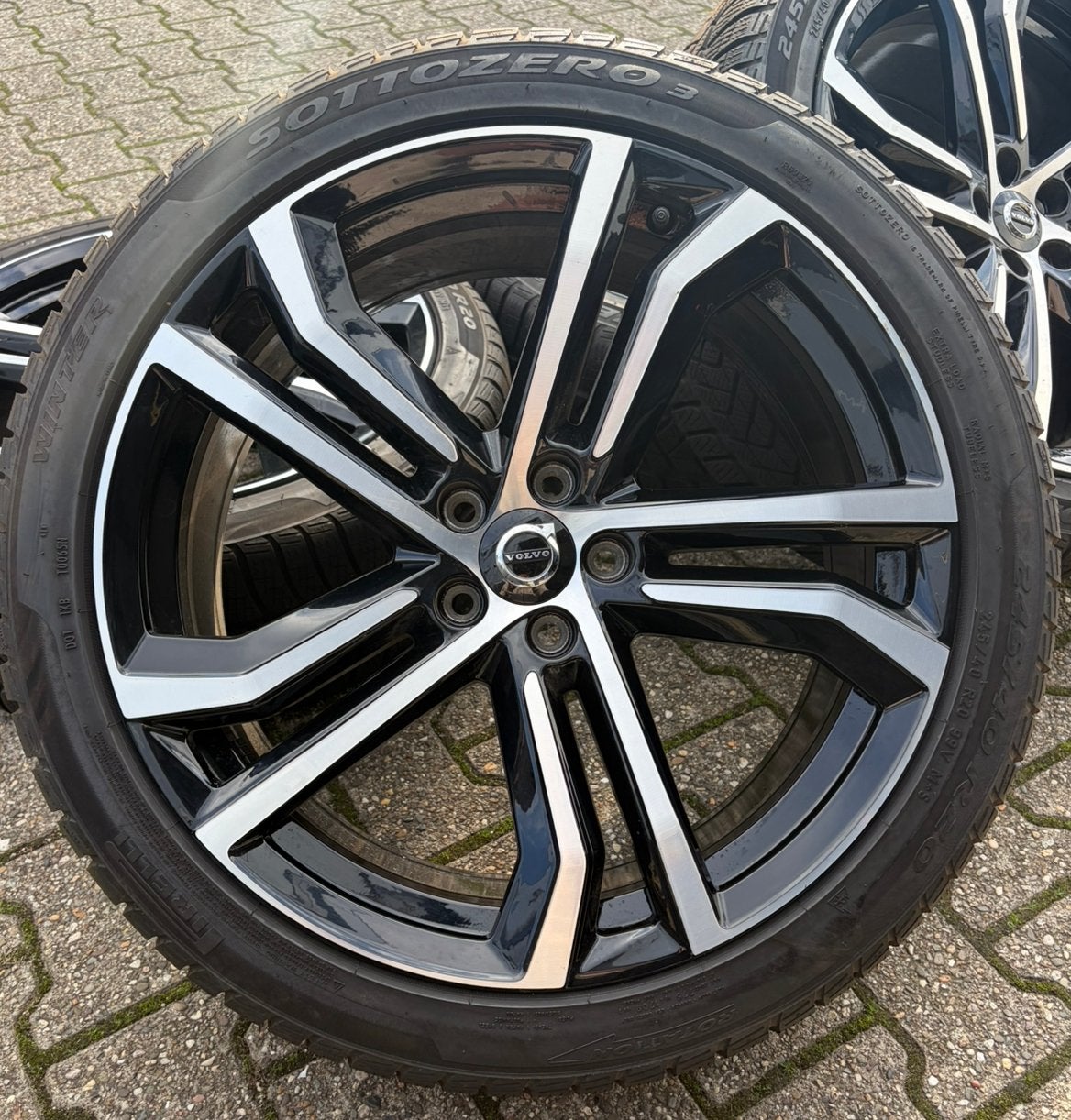 20” Originele Volvo V90 S90 Velgen + Winterbanden, Auto-onderdelen, Ophalen, 245 mm, Banden en Velgen, Nieuw