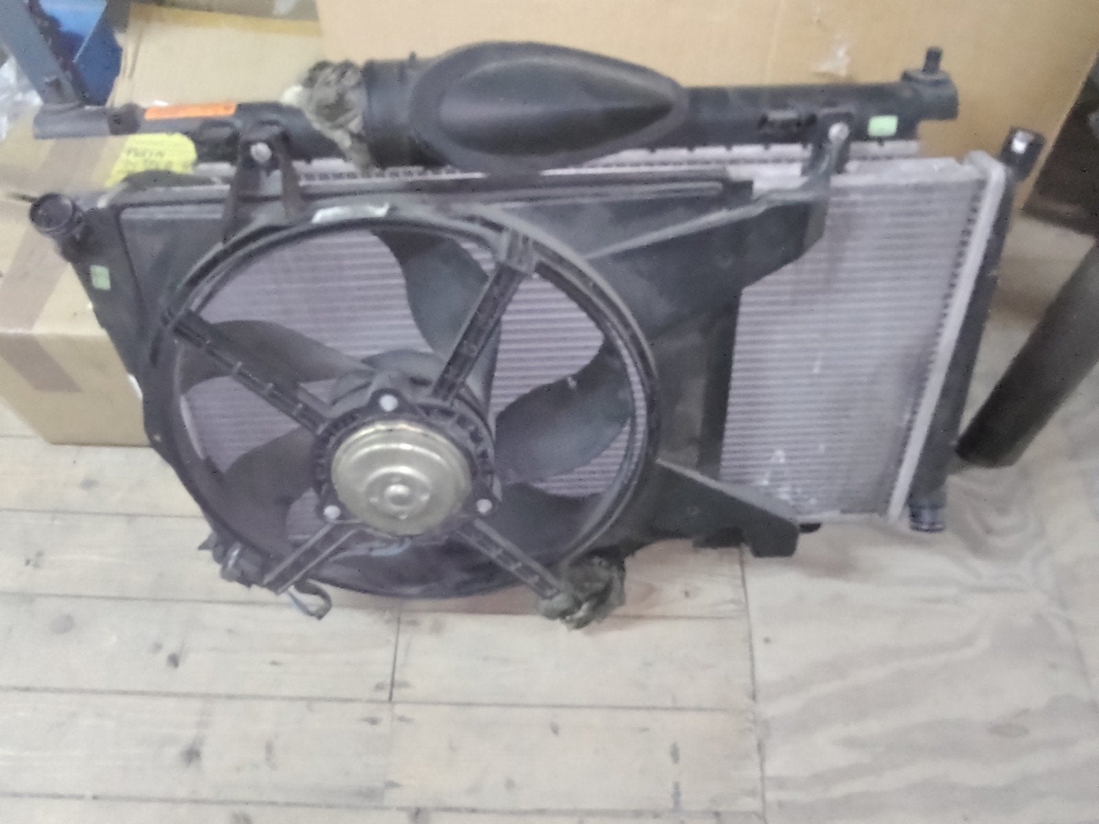 V40 1.9DiD radiator pakket incl interkoeler, Auto-onderdelen, Ophalen of Verzenden