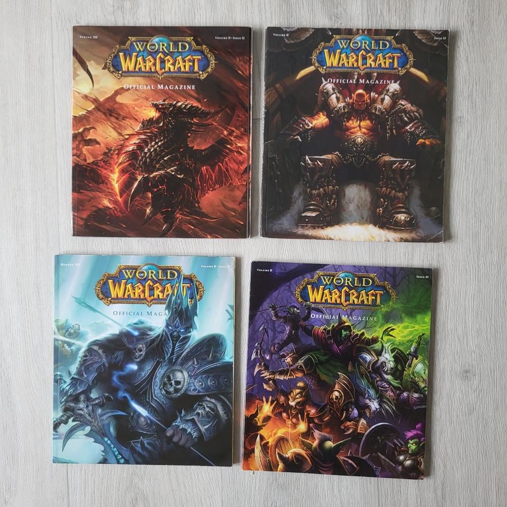 World of Warcraft Official Magazine - 4 nummers, Ophalen of Verzenden, Gelezen, Overige typen