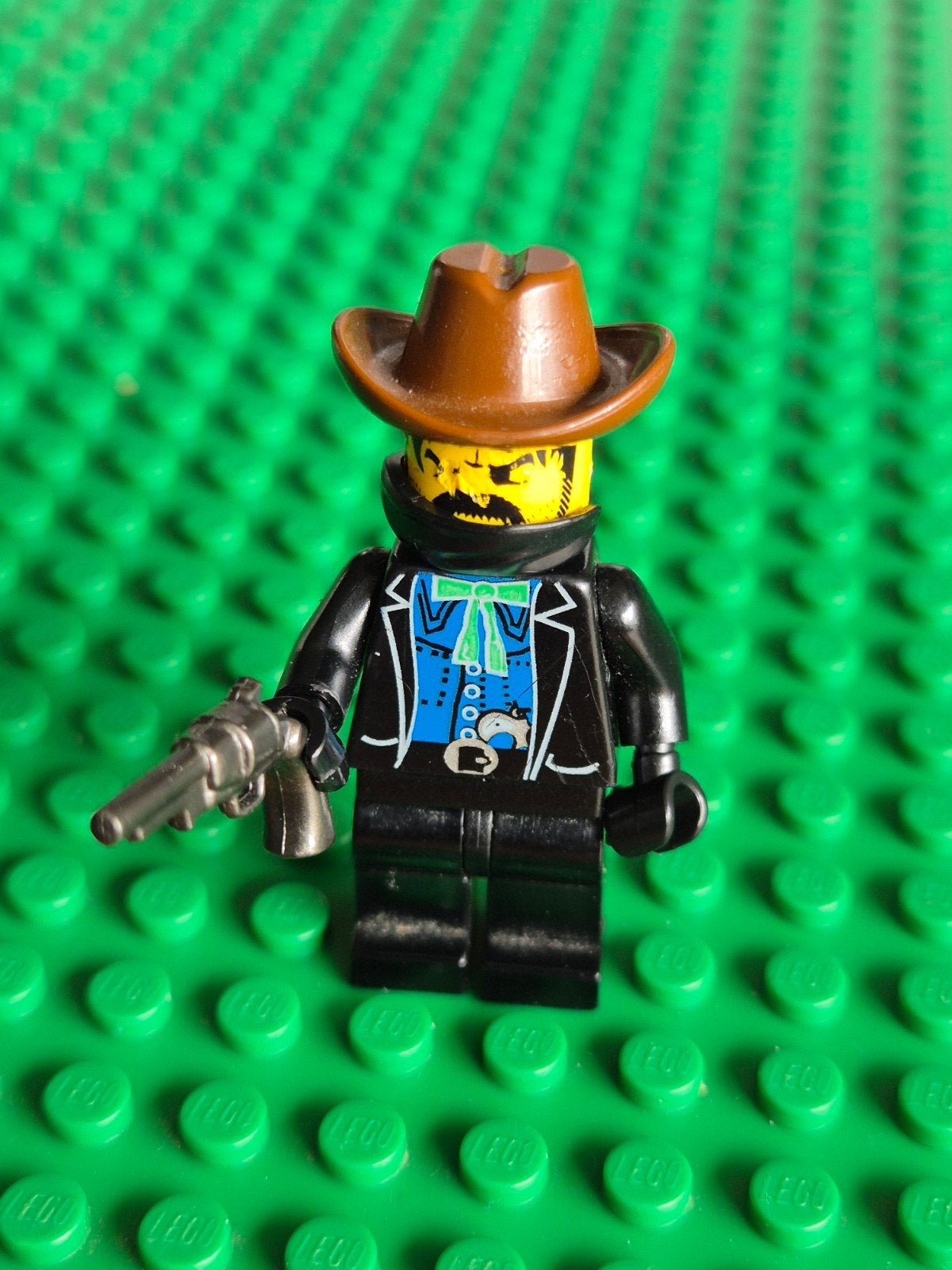 Lego Minifiguur Cowboy met revolver en hoed, Gebruikt, Overige thema's, Lego, Ophalen of Verzenden