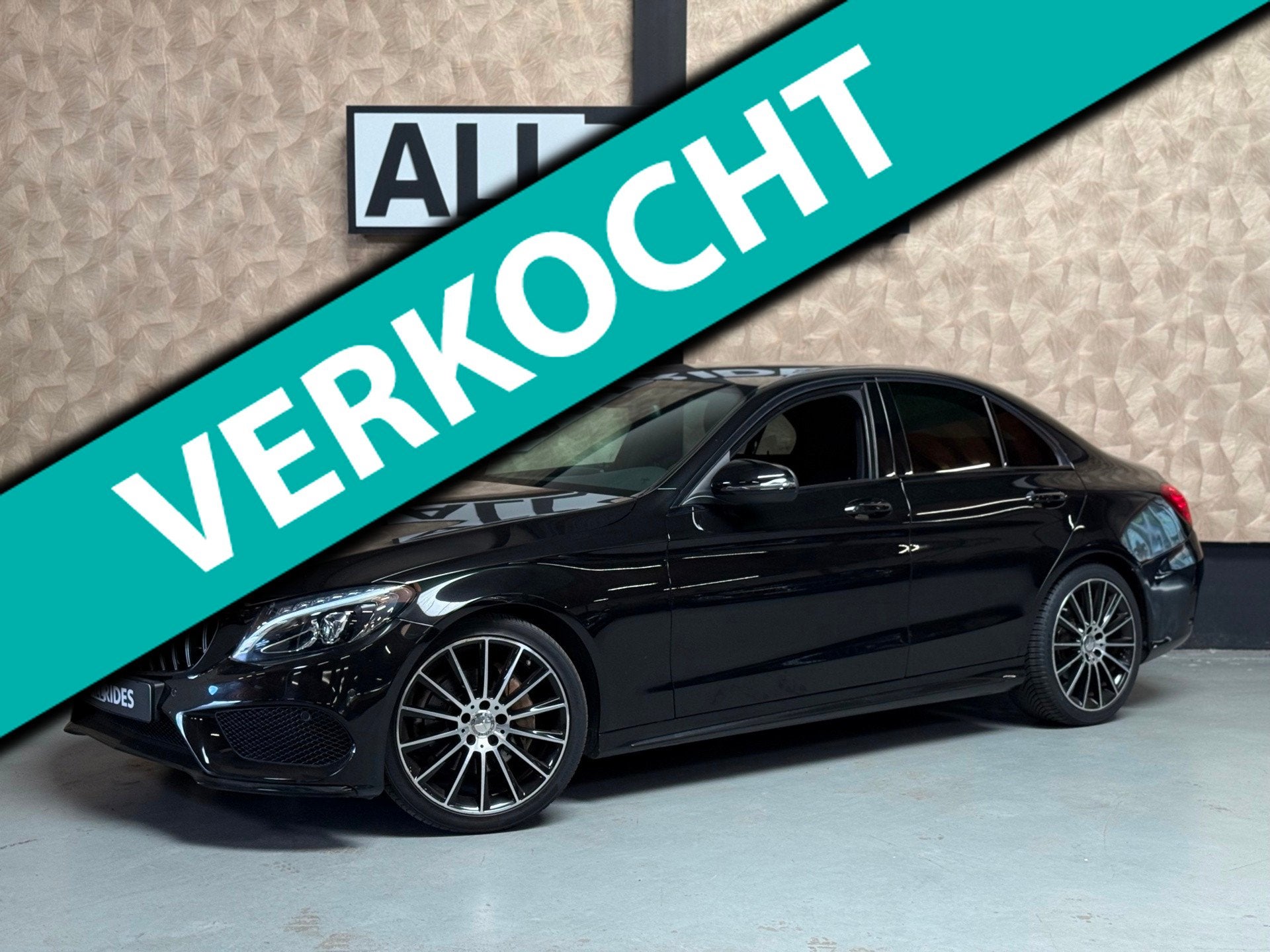 Mercedes-Benz C-klasse 180 Edition 1 | Stoelverwarming | Sfe, Automaat, Dealer onderhouden, Zwart, Bedrijf