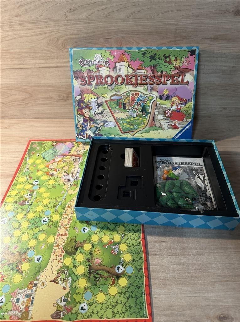 Efteling sprookjesspel - s6705, Hobby en Vrije tijd, Gezelschapsspellen | Bordspellen, Zo goed als nieuw, Verzenden