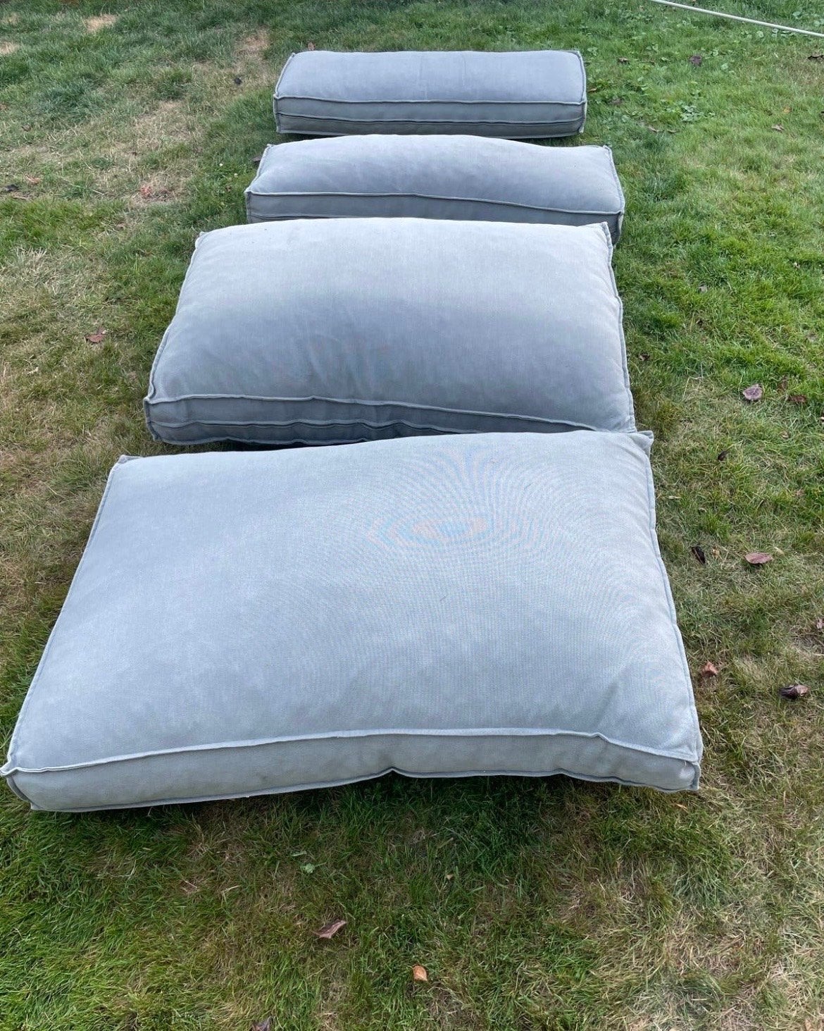 Set van 4 lichtgrijze palletkussens, Ophalen, Gebruikt