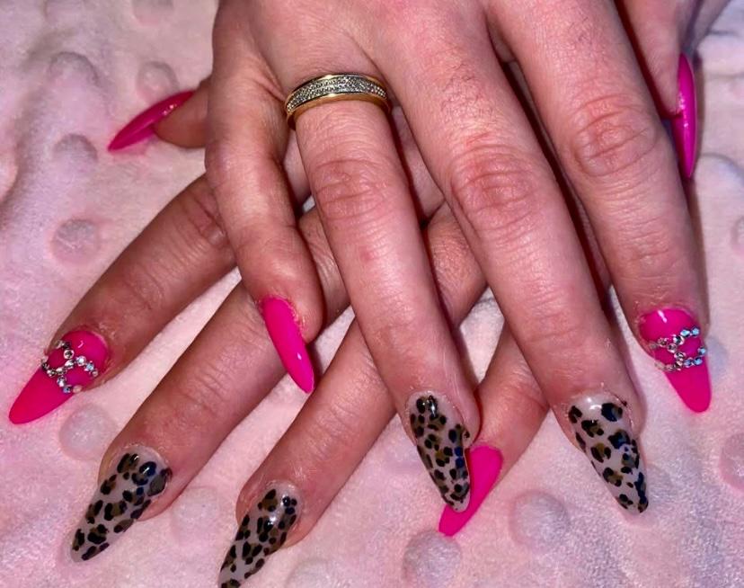 Nagelstyliste acryl nagels ook aan huis, Overige kleuren, Nieuw, Ophalen of Verzenden, Handen en Nagels