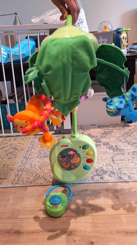 Fisher-Price Box Mobiel Klassieke Muziek & Afstandsbediening, Ophalen of Verzenden, Zo goed als nieuw, Mobiel