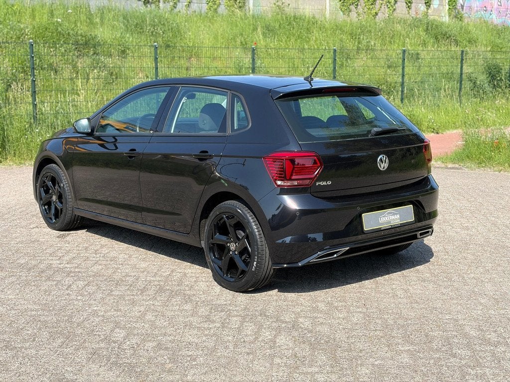 Volkswagen Polo 1.0 High Line R-LINE VELGEN I BLUETOOTH I 1E, 1005 kg, Gebruikt, Zwart, Origineel Nederlands