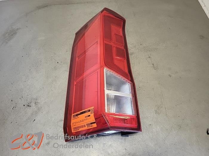 Achterlicht links van een Volkswagen Crafter, Auto-onderdelen, Verlichting, Gebruikt, -, Volkswagen, -
