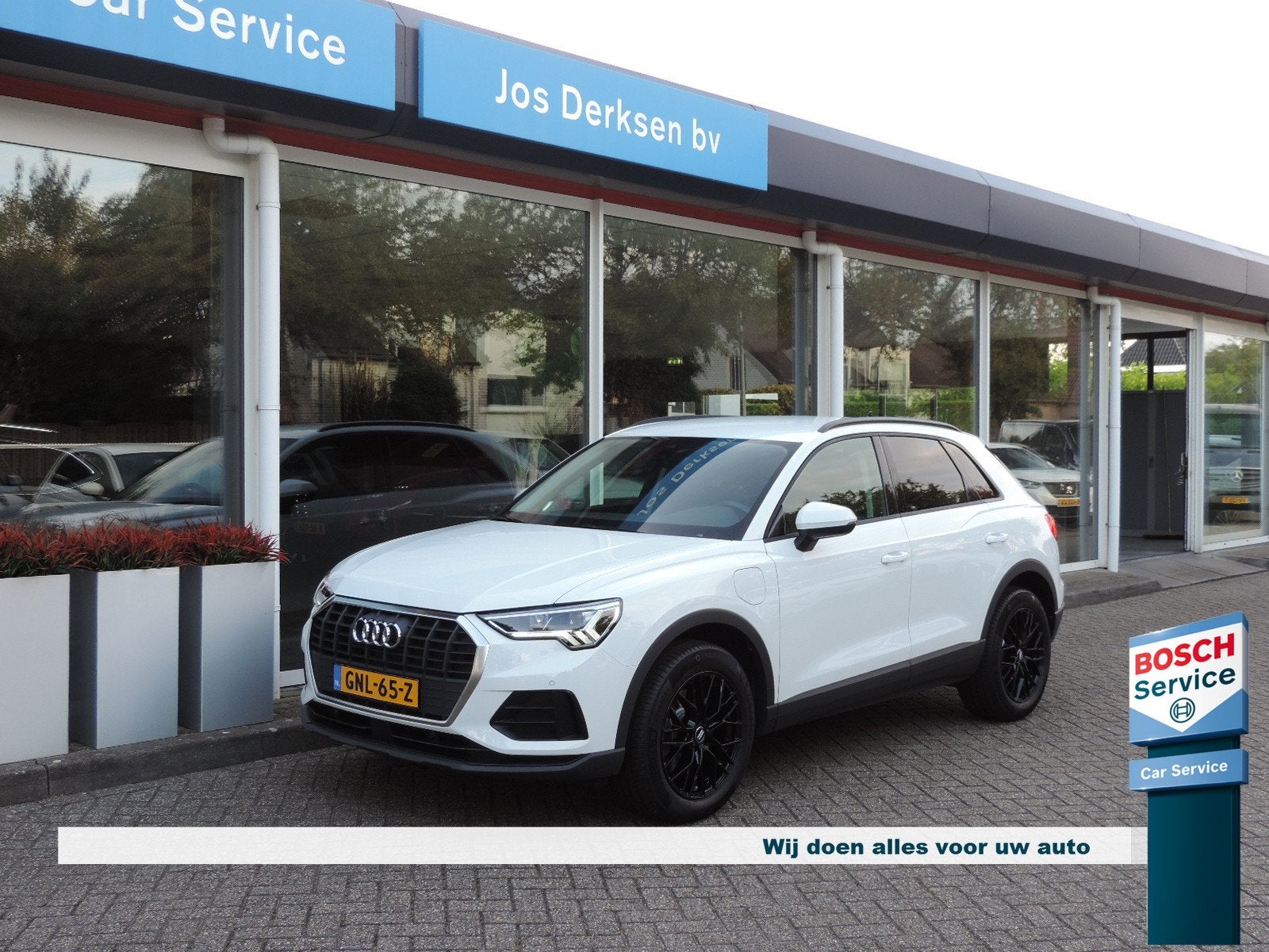 Audi Q3 45 TFSI e PHEV S-tronic - Memory | ACC | Camera | Pa, Auto's, Audi, 12 maanden, Stof, Gebruikt, Zwart