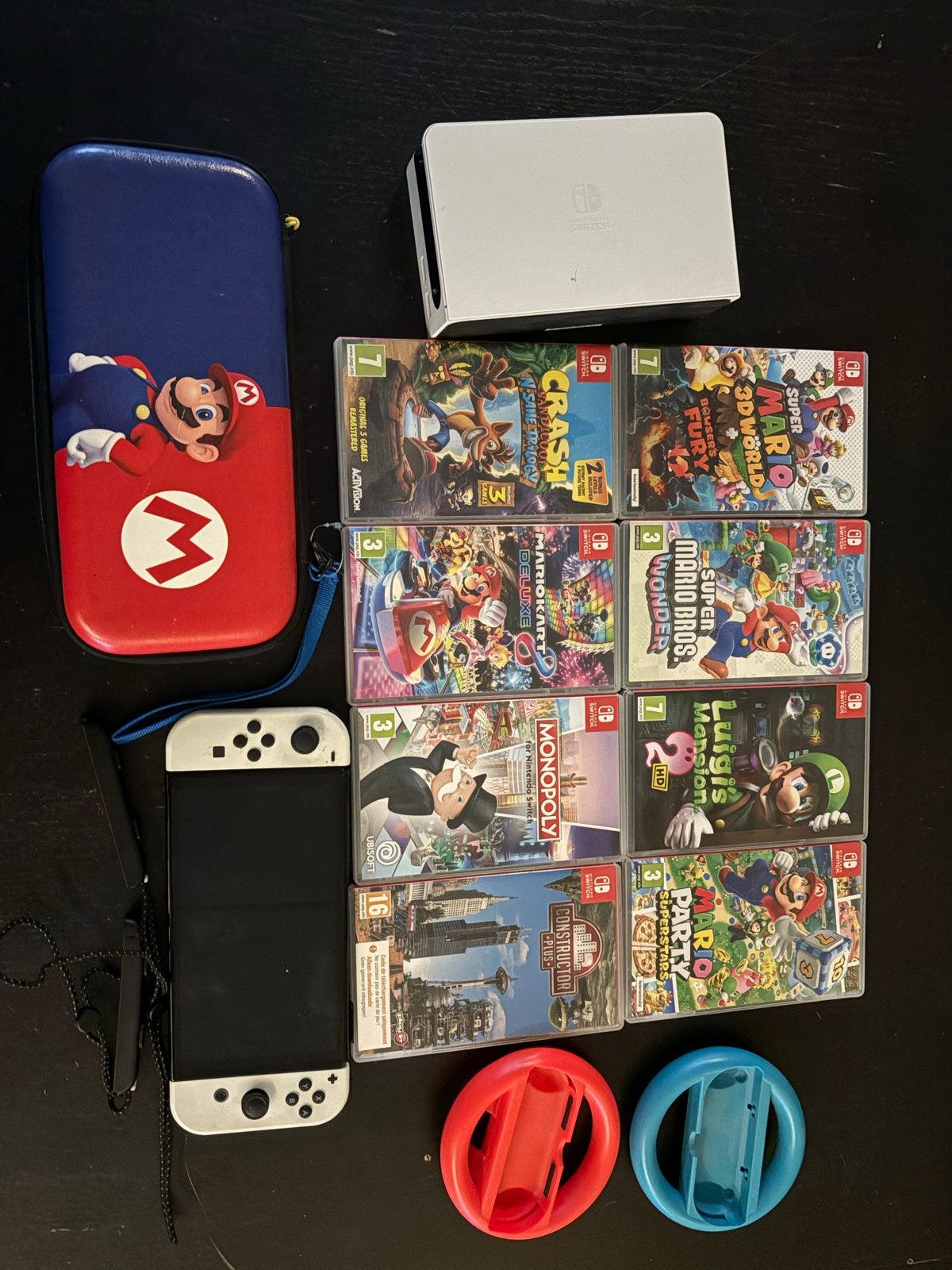 Nintendo Switch OLED met 10 games en accessoires, Spelcomputers en Games, Met 2 controllers, Switch OLED, Ophalen, Gebruikt