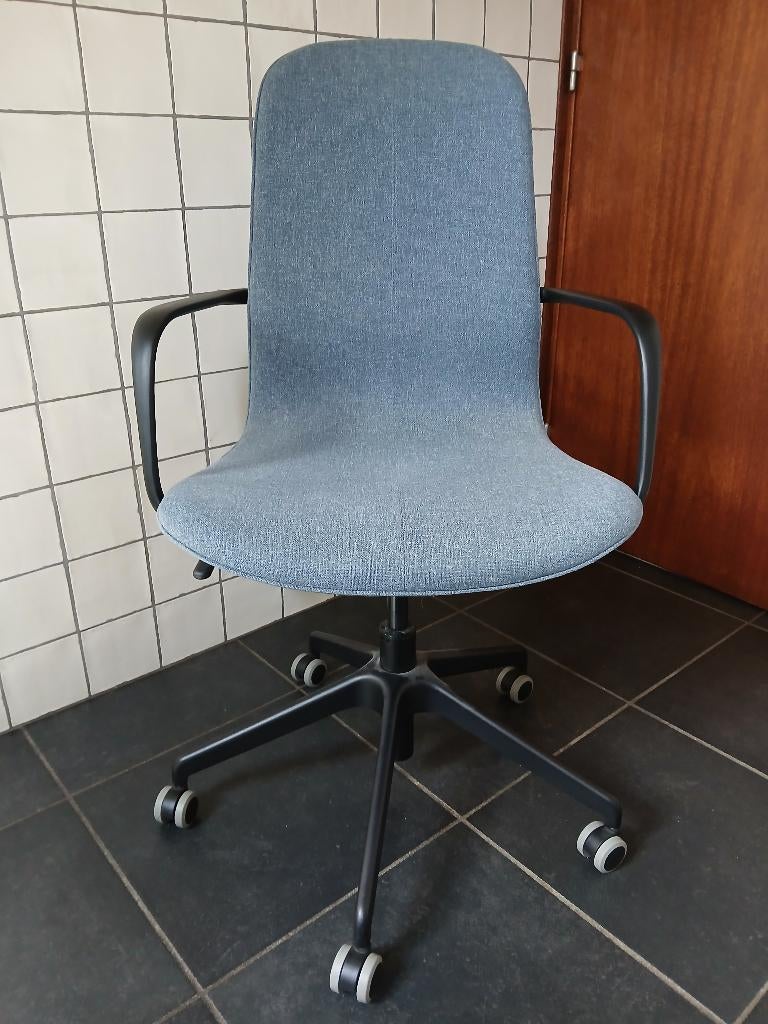 Bureaustoel, Ikea, LÅNGFJÄLL, met armleuningen. Blauw/zwart, Huis en Inrichting, Ophalen, Overige kleuren, Zo goed als nieuw, Bureaustoel
