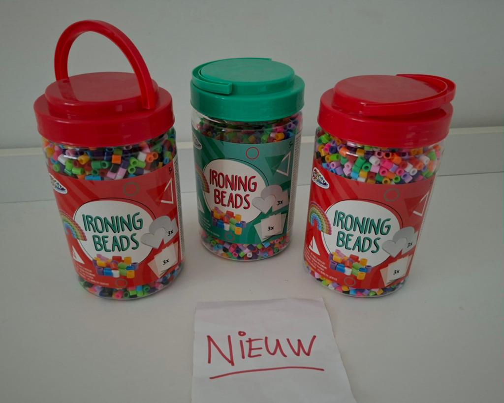 Kado tip * NIEUW pot strijkkralen met vormpjes (per stuk), Ophalen of Verzenden, Nieuw