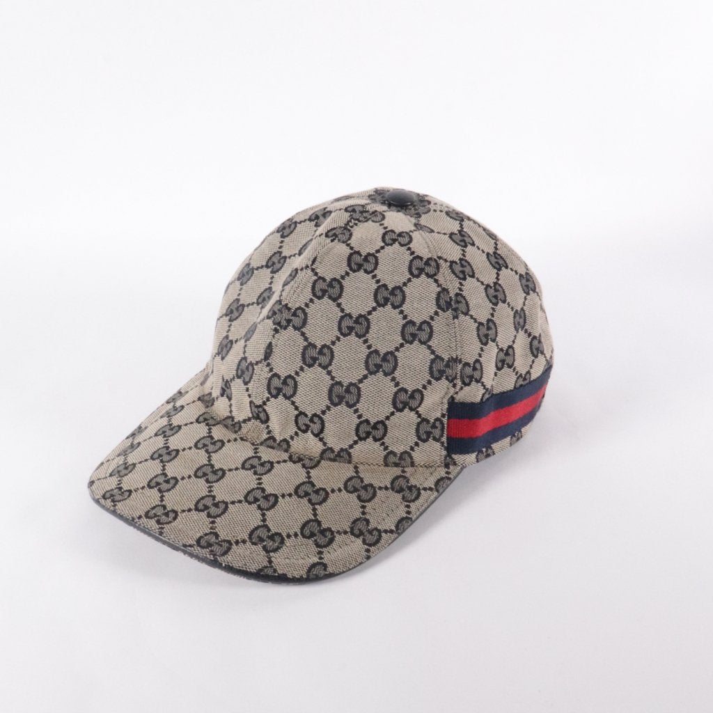 Gucci 696845 Original GG Canvas Baseball, Gucci, Gebruikt, Support@gucci.com, 30 Avenue Montaigne
75008 Paris