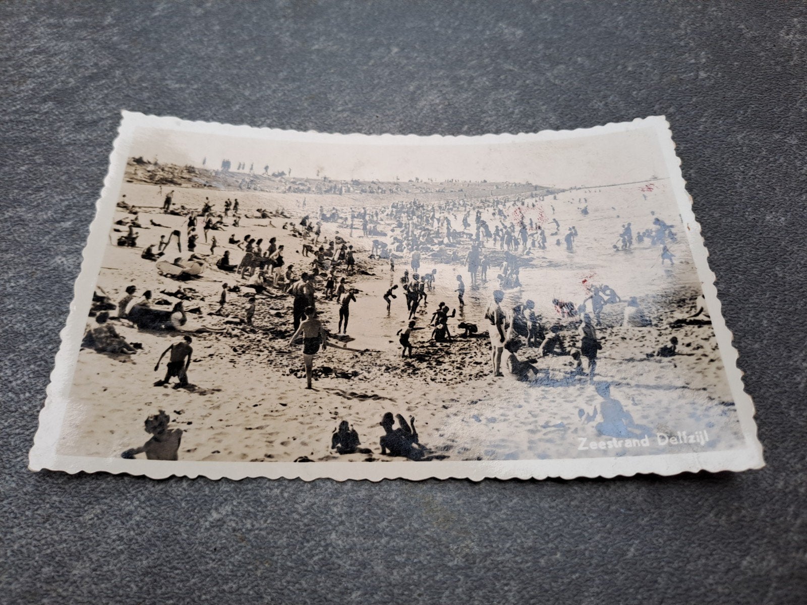 Delfzijl,  zeestrand, Ophalen of Verzenden
