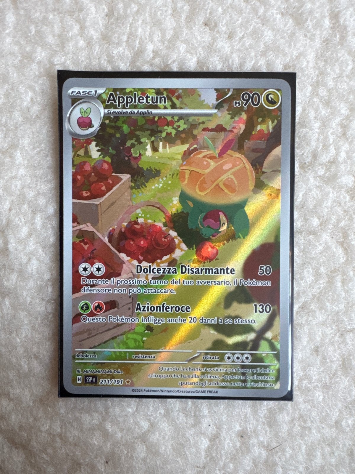 Appletun 211/191 H SSP Italiaanse Pokémon Kaart, Ophalen of Verzenden, Zo goed als nieuw, Losse kaart, Foil