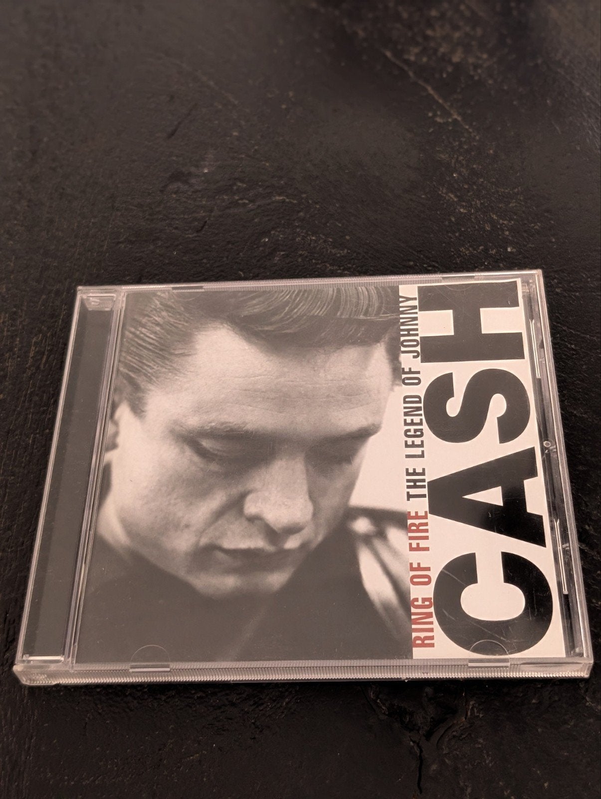 Johnny Cash - Ring of Fire: The Legend of Johnny Cash CD, Verzenden, Zo goed als nieuw, Verzamelalbum, Inclusief doosje