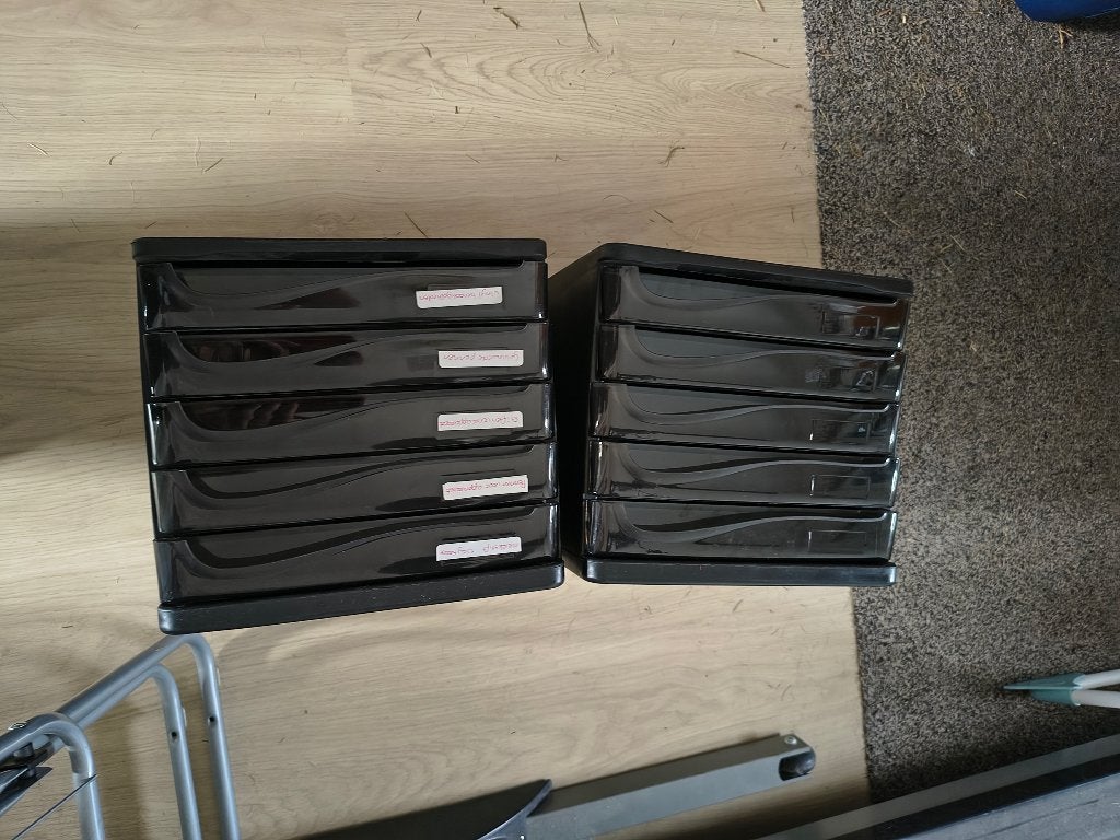 GRATIS 2 Ladebakjes van de Action, Ophalen, Gebruikt