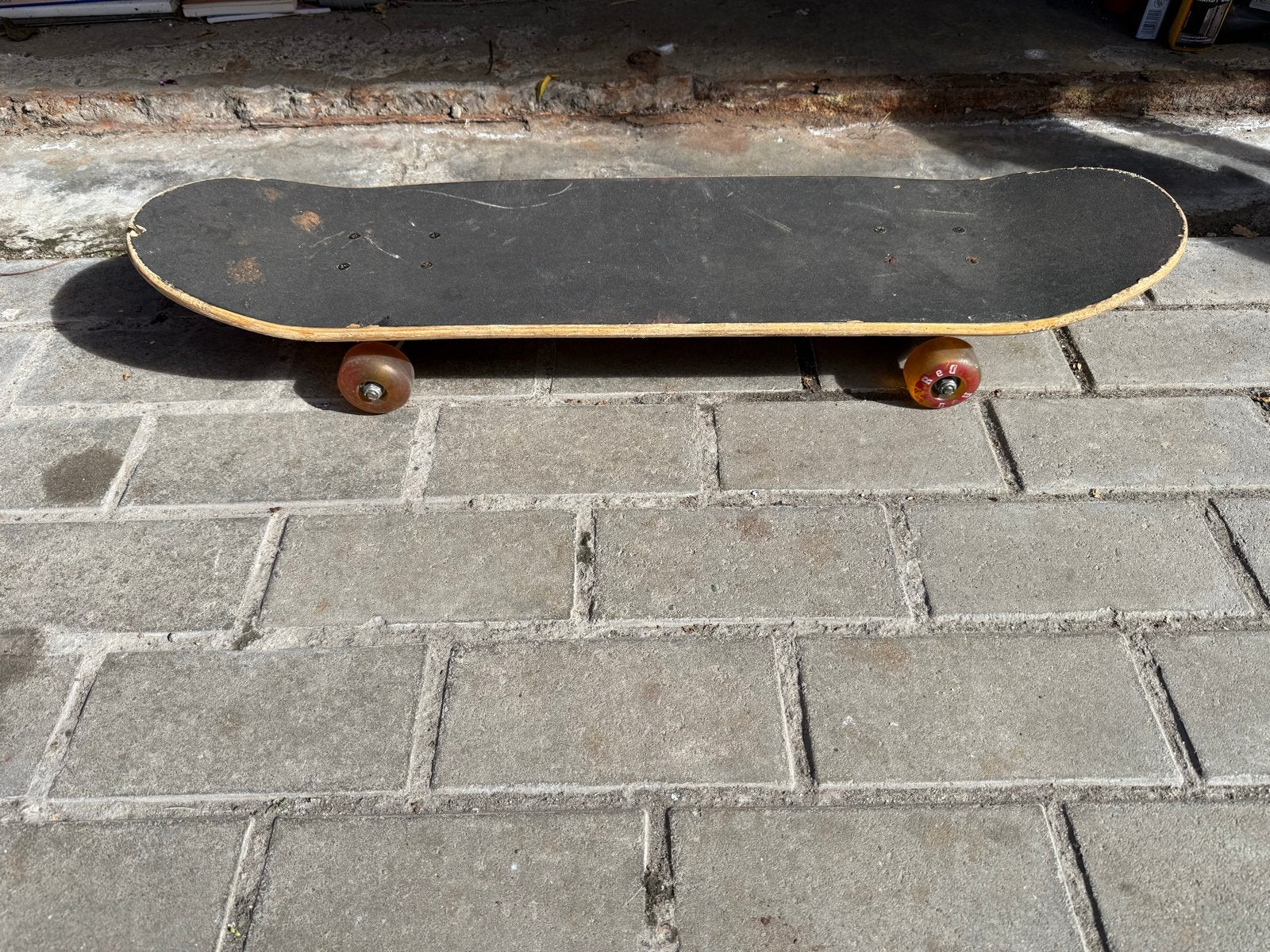 Gebruikt skateboard - Klaar voor nieuwe avonturen, Ophalen of Verzenden, Gebruikt, Skateboard