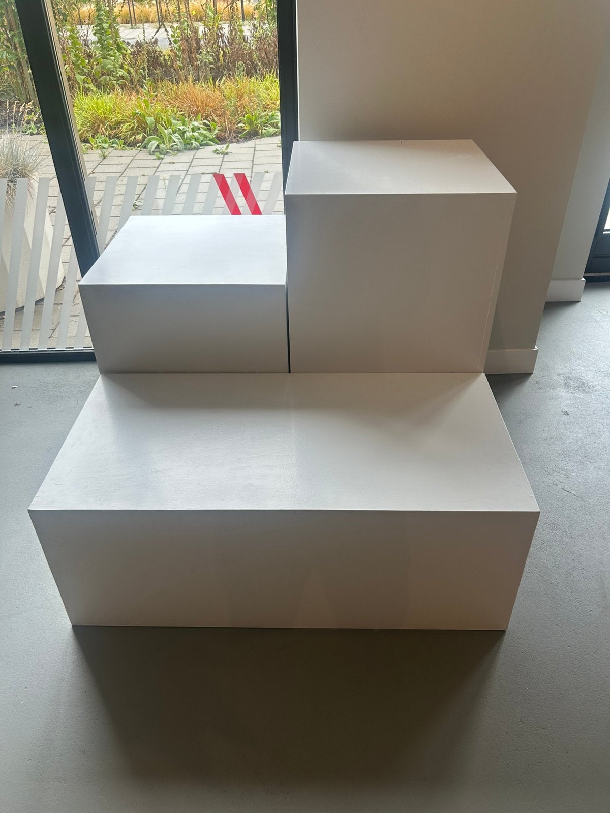 Etalage materiaal kubussen, Ophalen, Zo goed als nieuw