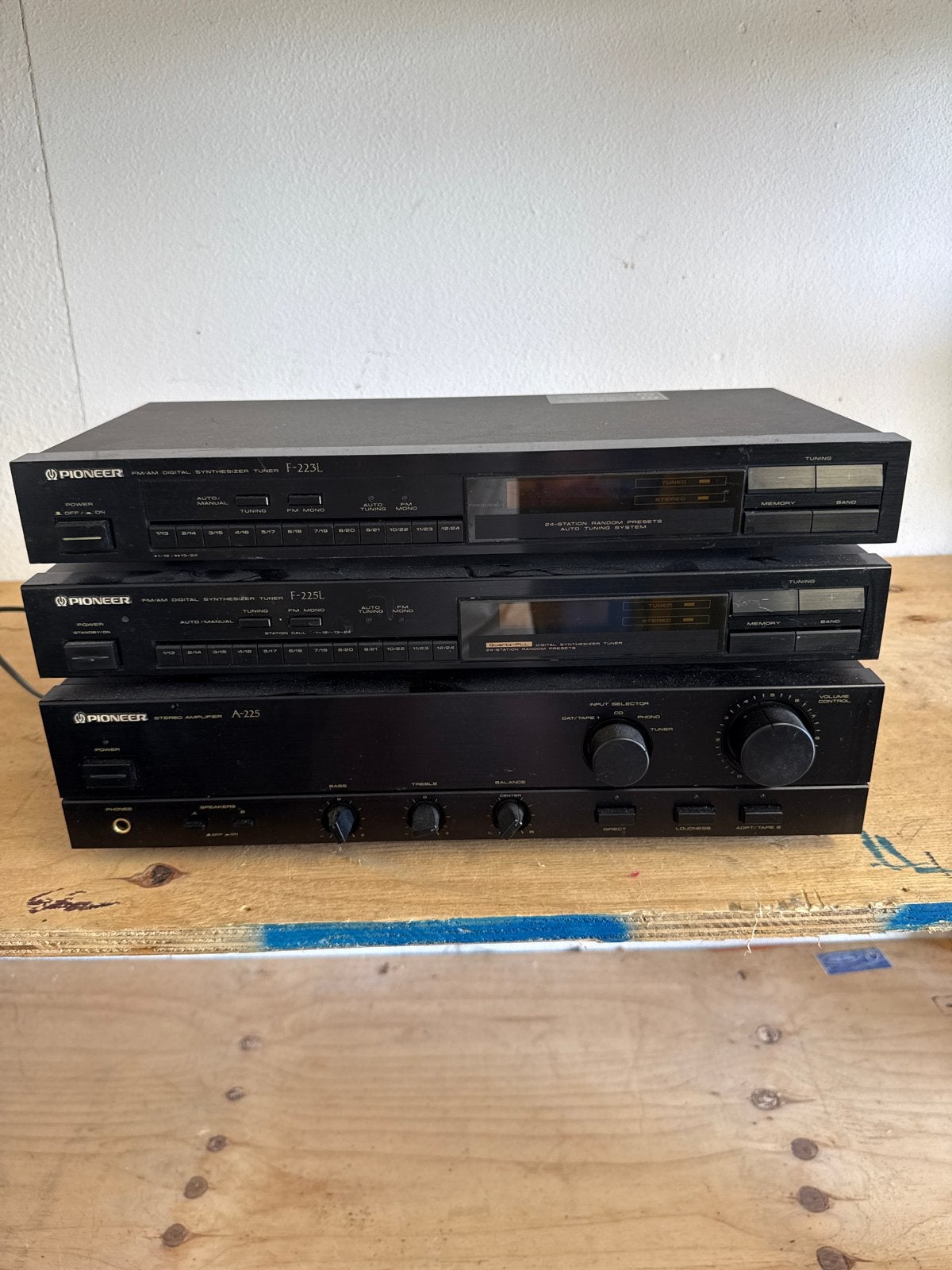 Pioneer F-223L, F-225L Tuners & A-225 Versterker Set, Gebruikt, Tuner of Radio, Pioneer, Losse componenten