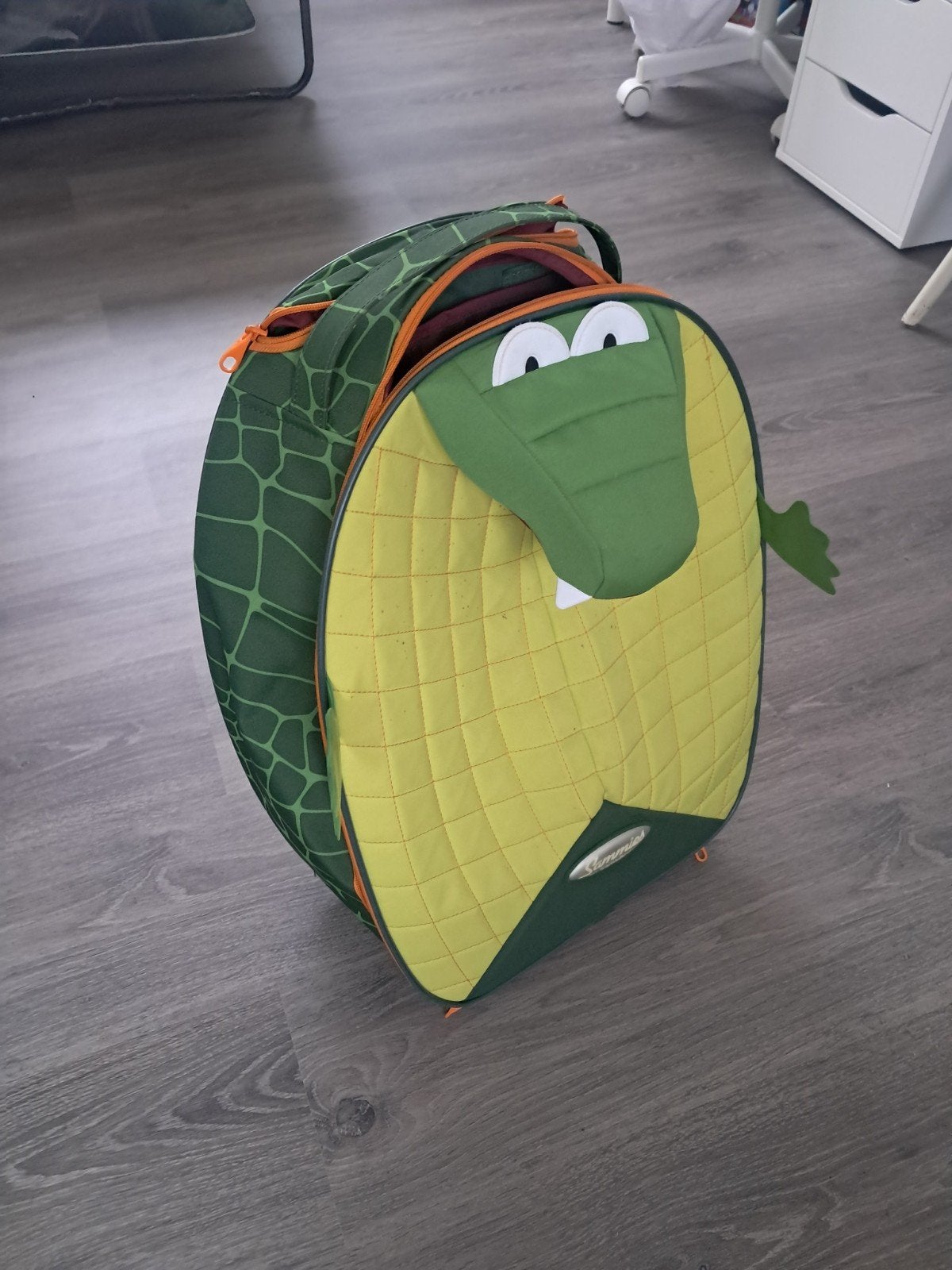 Leuke Samsonite krokodil kinderkoffer met wieltjes, Ophalen, 40 tot 60 cm, Gebruikt, Groen