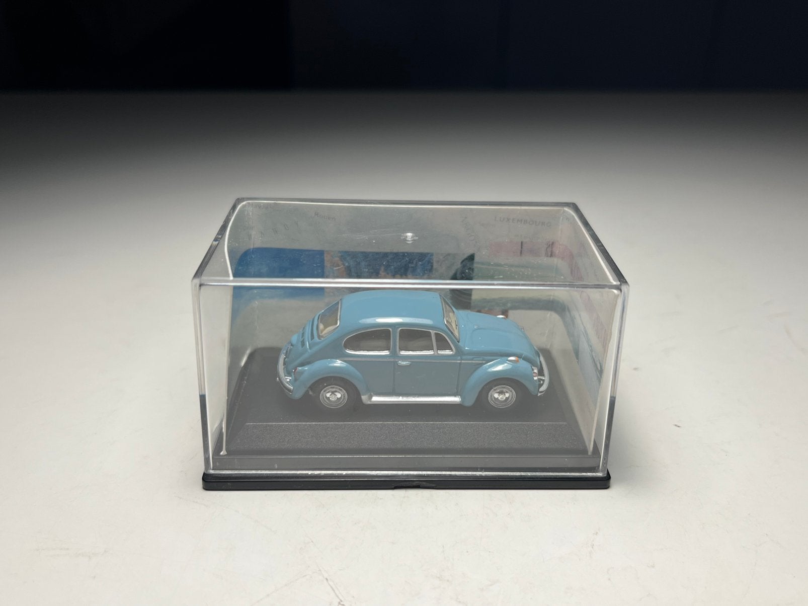 Hongwell - Volkswagen Beetle - Schaal 1:72, Ophalen of Verzenden, Zo goed als nieuw, Auto