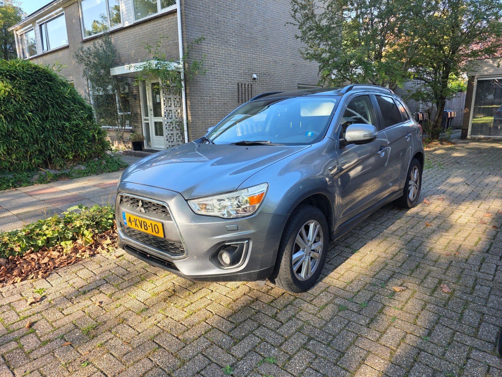 Mitsubishi ASX 1.6 86KW 2013 Grijs, Voorwielaandrijving, Dealer onderhouden, Stof, Zwart