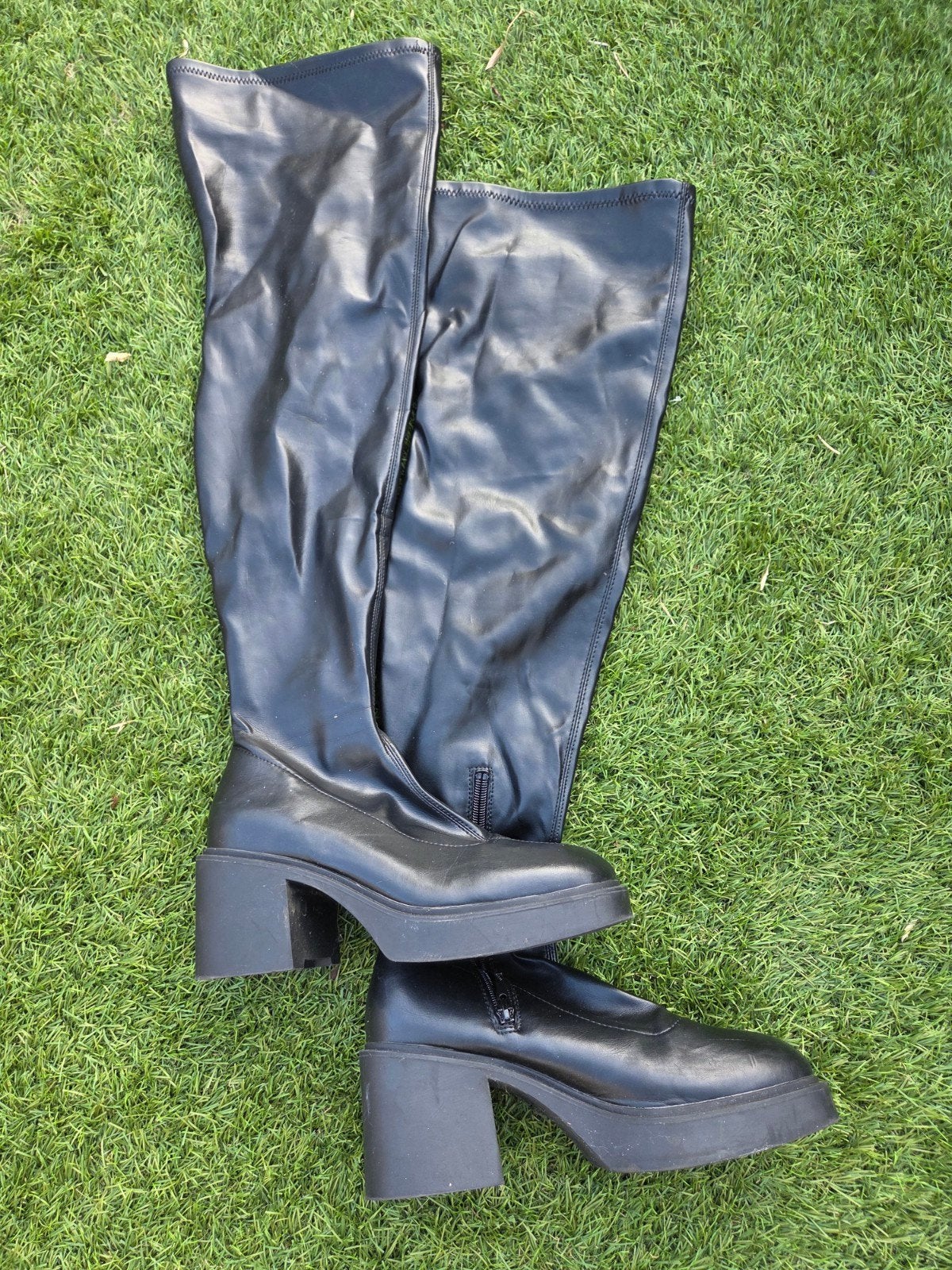 Zwarte Overknee Laarzen met Blokhak, Ophalen of Verzenden, Zo goed als nieuw, Zwart, Hoge laarzen