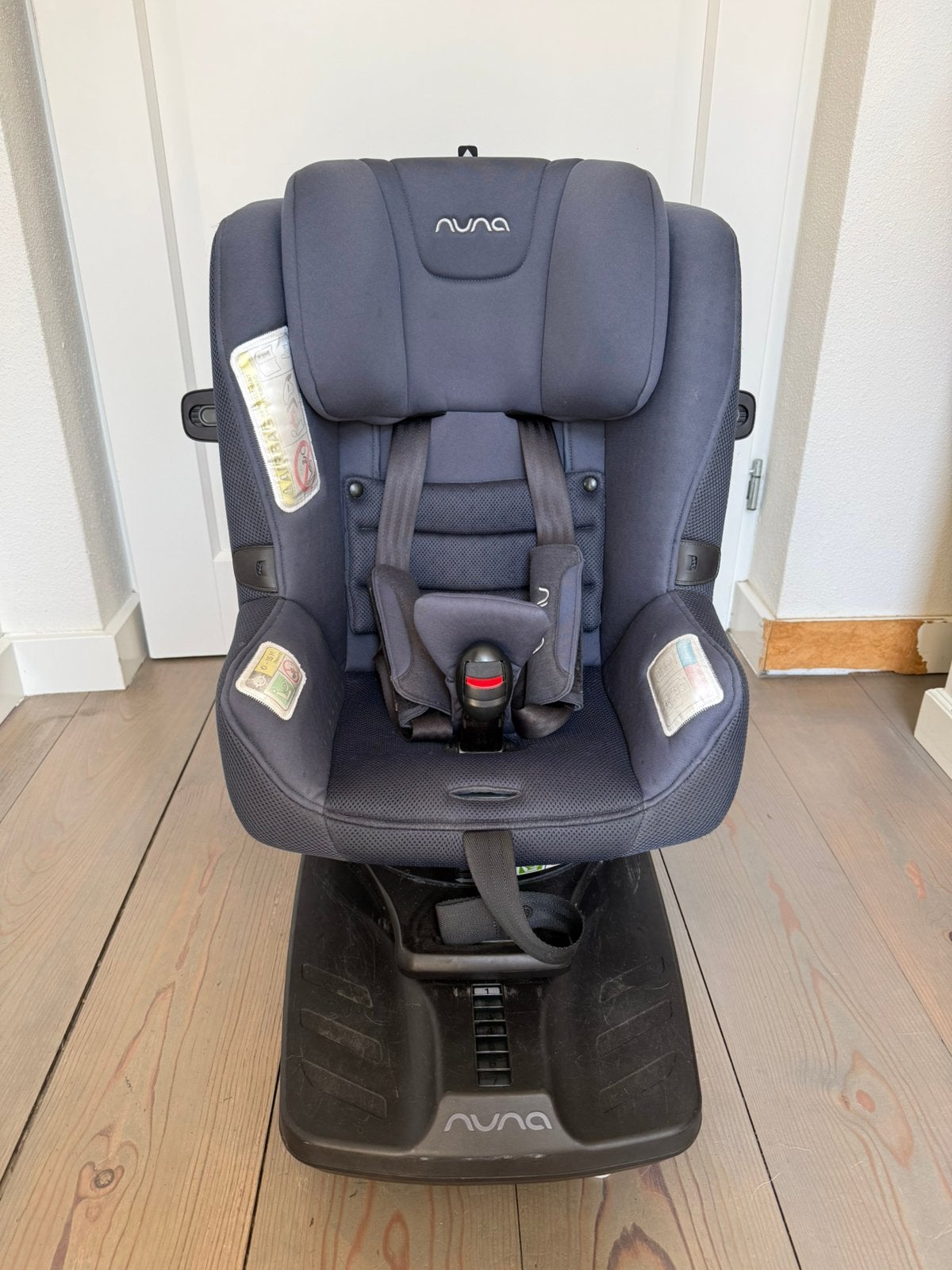 Nette Nuna Pryma autostoel 0-4 jaar - 360 graden draaibaar, Kinderen en Baby's, Autostoeltjes, Gebruikt, Isofix, 0 t/m 13 kg, Ophalen