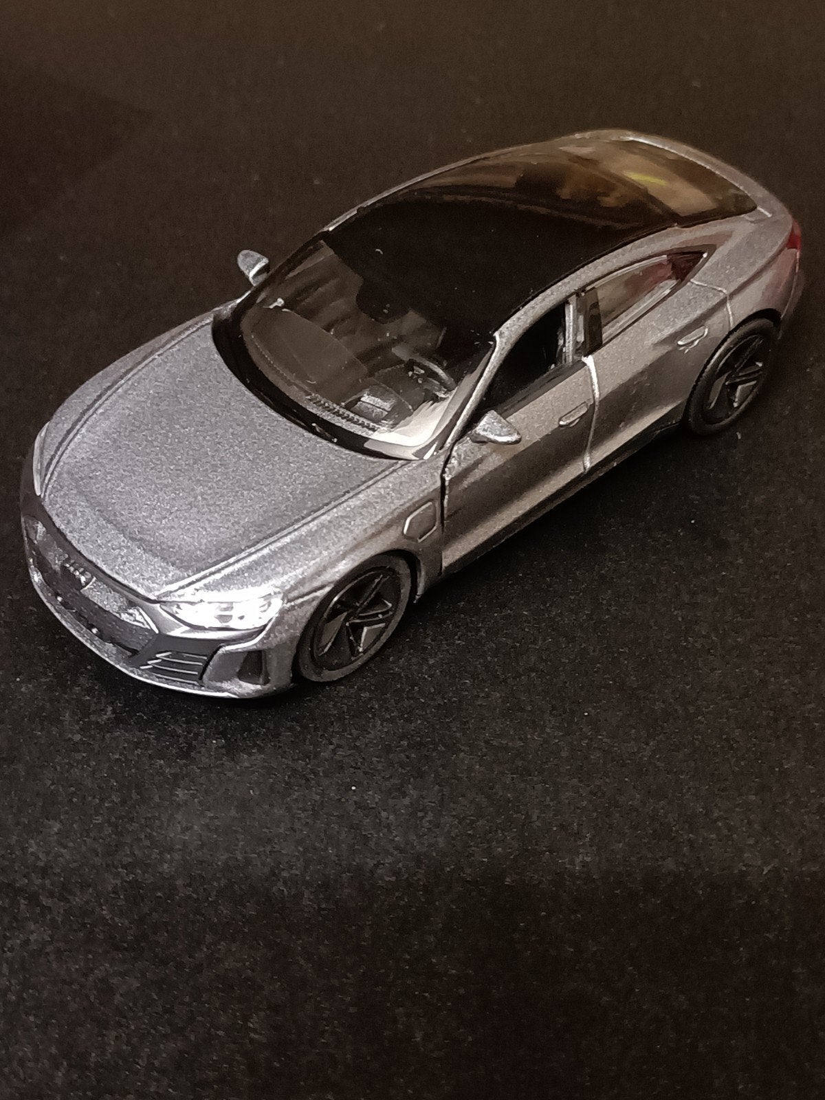 Welly Audi Series 1:36 Pullback Auto, Ophalen of Verzenden, Zo goed als nieuw, Auto