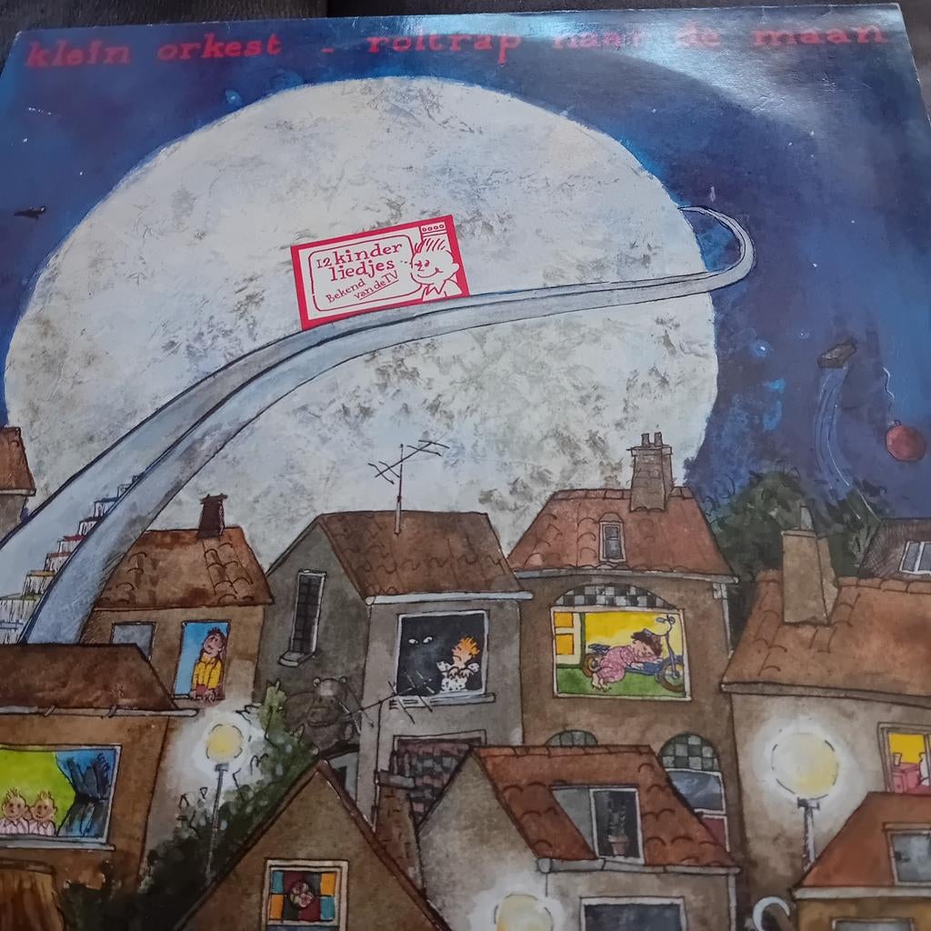 Lp klein orkest roltrap naar de maan, Ophalen of Verzenden, Zo goed als nieuw, 12 inch, Levenslied of Smartlap