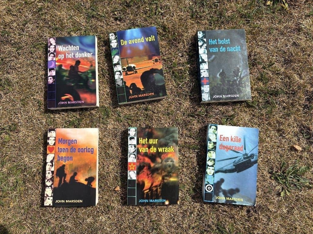 De Tomorrow-serie john marsden, Ophalen of Verzenden, Gelezen, Geschiedenis en Politiek