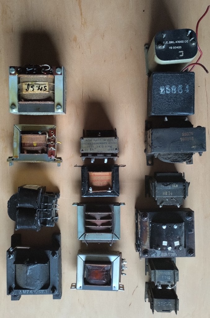 Verzameling smoorspoelen 16stuks, Hobby en Vrije tijd, Elektronica-componenten, Ophalen of Verzenden, Gebruikt